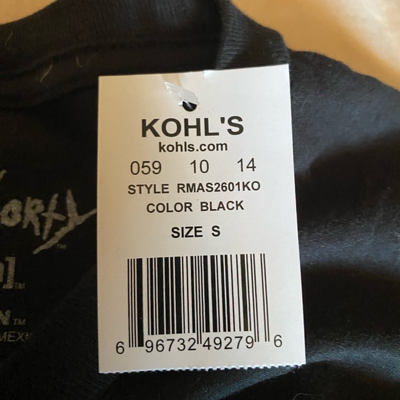 Rick and Morty Pickle Rick Black Adult Size Small Short Sleeve graphic t-shirt - Picture 4 of 5